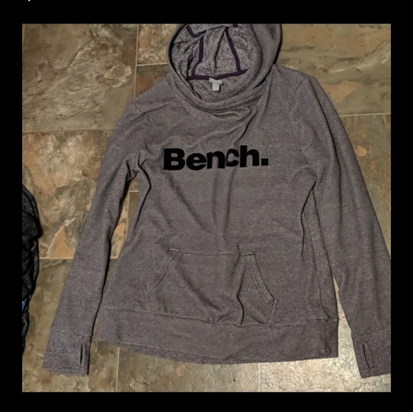 2/25 Bench Pullover hoodie - Thumbholes / Large - Picture 1 of 2